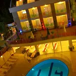 Dickman Elite Hotel 3*