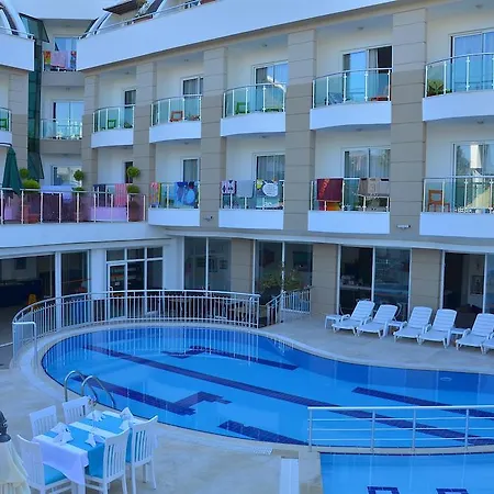 Dickman Elite Hotel Sidé