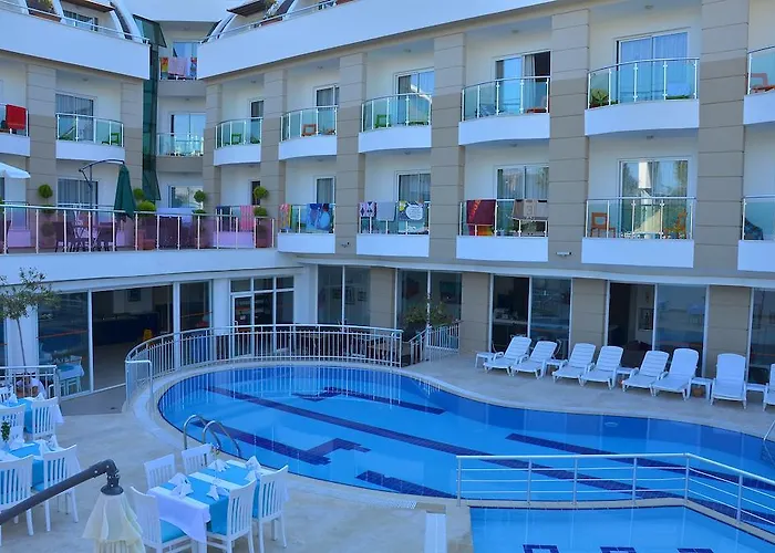 Dickman Elite Hotel Sidé