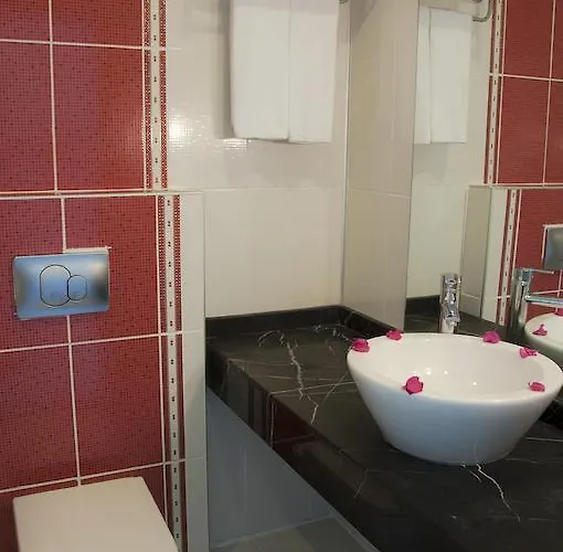 Hotel Dickman Elite Side