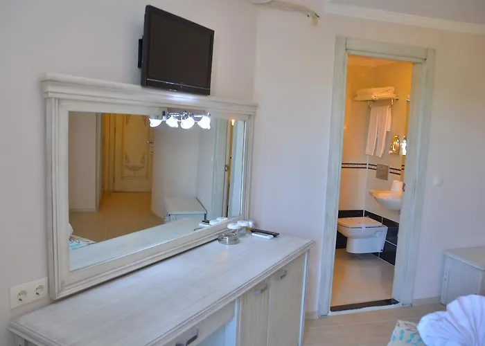 Dickman Elite Hotel Sidé