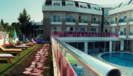 Hotel Dickman Elite Side